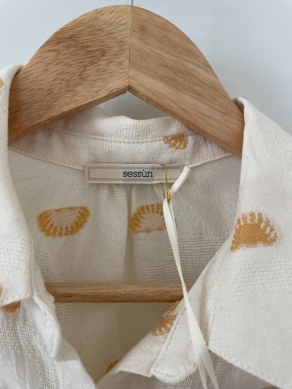 Sessun Long Sleeve Button Up Shirt with Embroidered Suns NWT - Picture 2 of 3